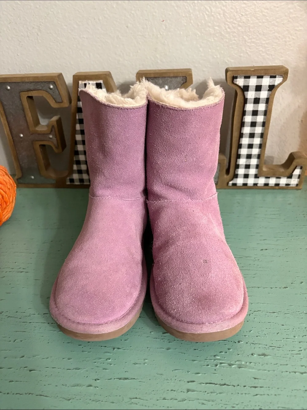 Plush Lined Pink Suede Winter Boots